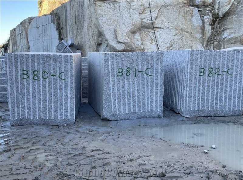 Gris Morrazo Granite - Gris Pinor Granite Blocks