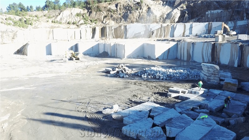 Rosavel Granite Padrenda Quarry