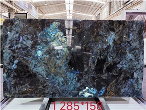 Big Crystal Of Labradorite Blue With Super Quality