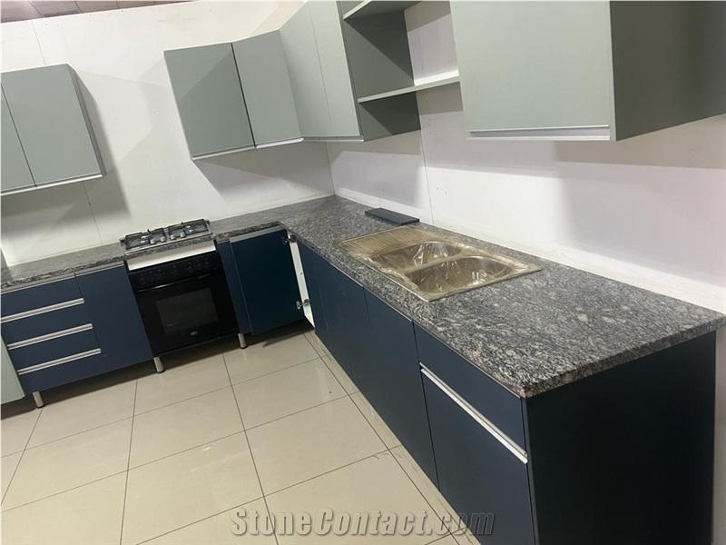 Rosy Black Granite Slabs