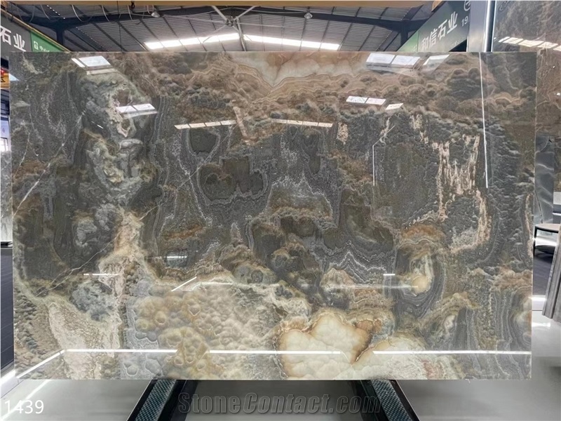 Black Cloud Onyx Slabs Bookmatched Turn Light Wall Tile