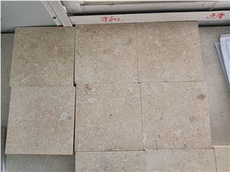 Honed Matt Beige Pietra Bianca Di Vicenza Limestone Tiles