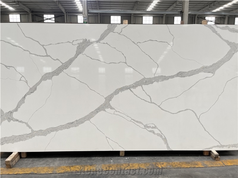 Modern White Calacatta Engineered Quartz Slabs