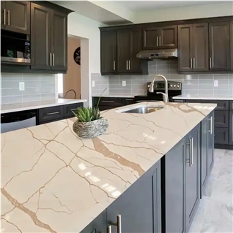 New Design Artificial Marble Look Calacatta Quartz Slabs