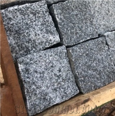 Granite Cubic Stone Paving Stone