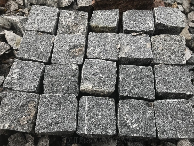 Granite Cubic Stone Paving Stone