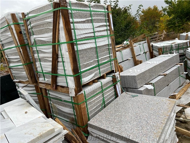 Pink Granite  Floor Tile