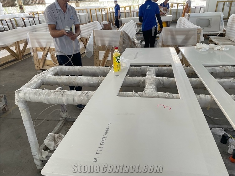 Pure White Quartz Stone Countertop Kitchen Countertop