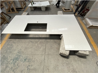 Vietnam No Anti Dumping Quartz Stone Kitchen Countertop