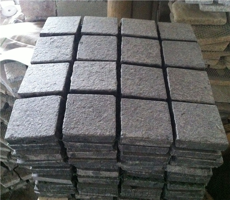 G684 Basalt Cobble Paving  Basalt Pattern