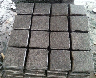 G684 Basalt Cobble Paving  Basalt Pattern