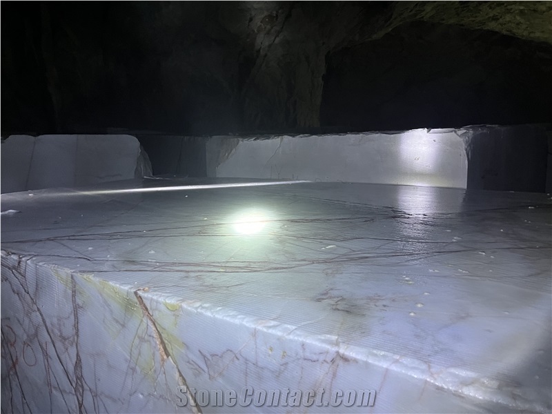 Red Spider Marble Slabs