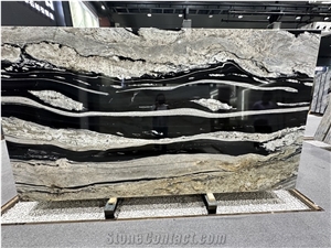 Black Horse Granite Polished Slab Wall Tiles