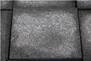 G684 Black Basalt /Black Pearl Basalt Flamed Slabs