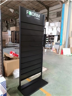 SD107 Metal Display Racks