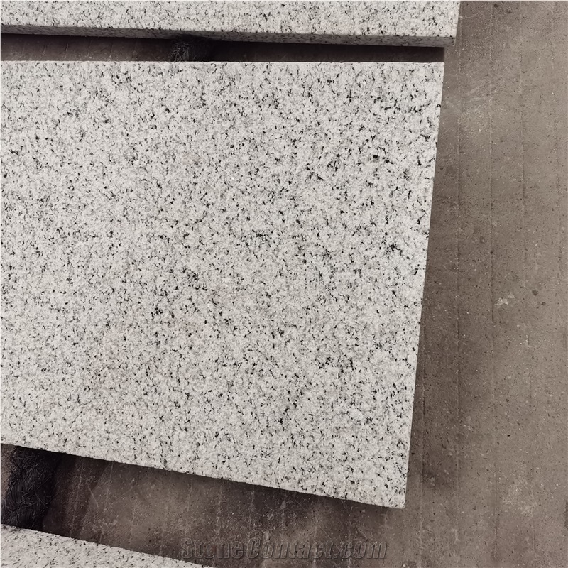 Wholesale Rusty Yellow Granite Tiles Customized Cut To Size