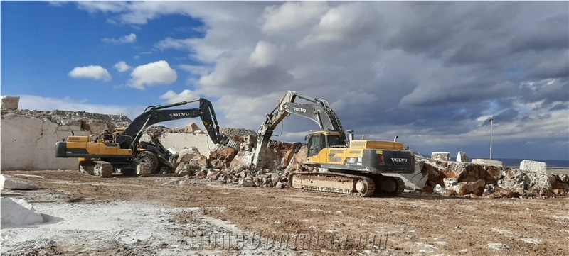 Afyon Silver Travertine Quarry