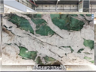 Luxury Stone Emerald Crystal Quartzite Slabs