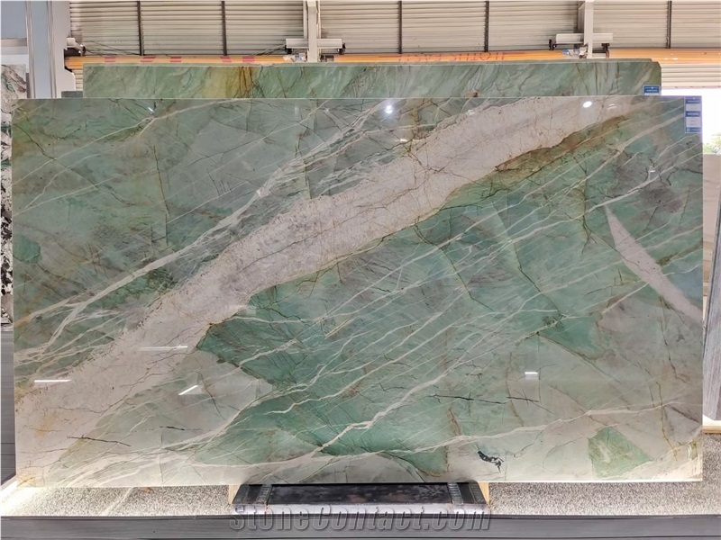 Luxury Stone Emerald Crystal Quartzite Slabs