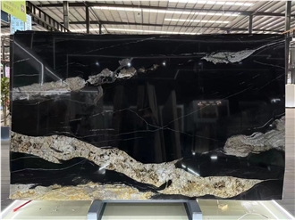 Copa Cabana Granite Slabs