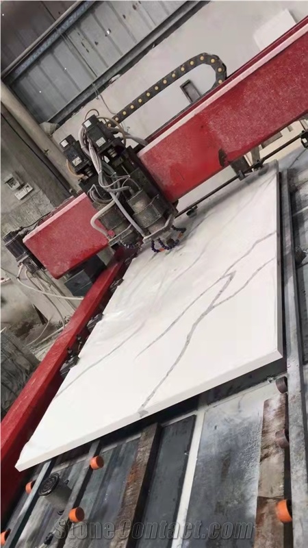 White Quartz Kitchen Top