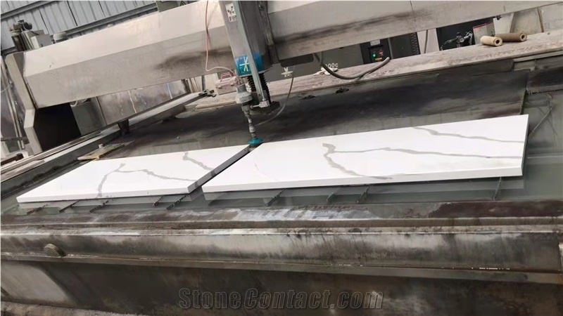 White Quartz Kitchen Top