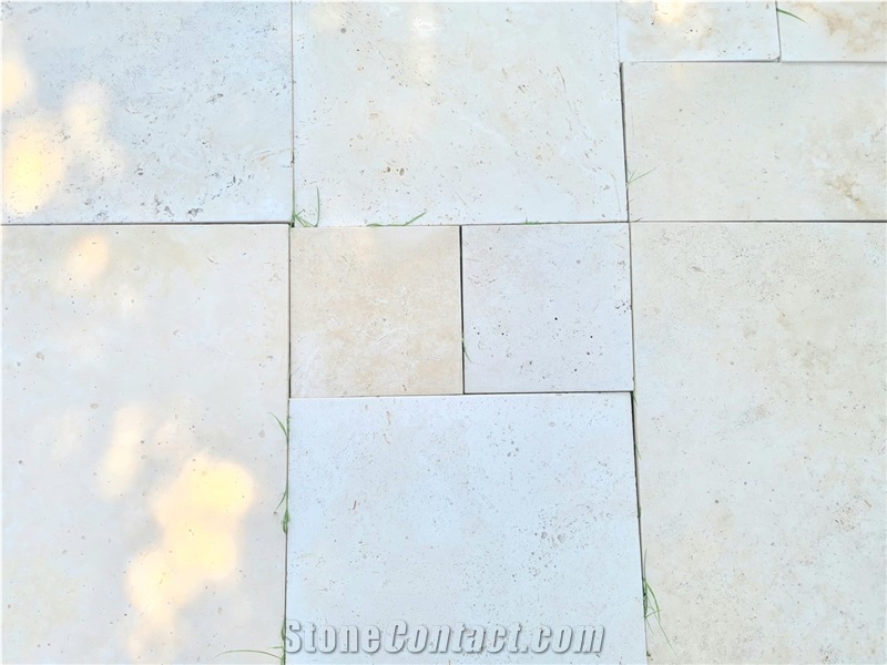 Ivory Travertine Tiles