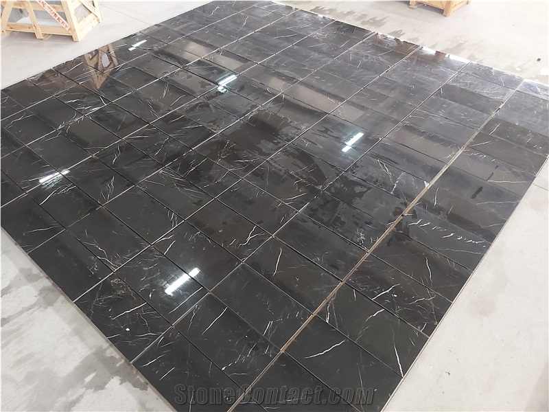Alexander Black Tiles