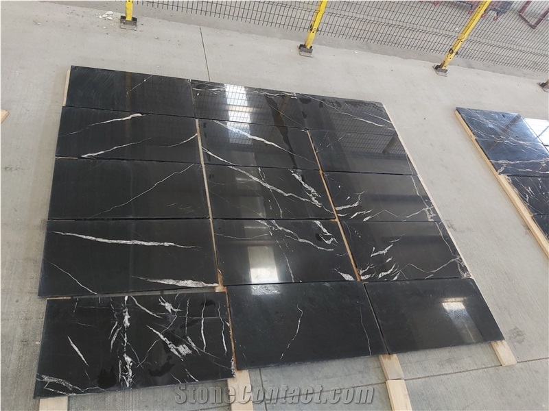 Alexander Black Tiles