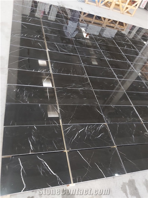 Alexander Black Tiles