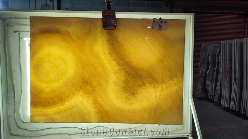 Turkish Ivory Golden Onyx Slab & Tiles