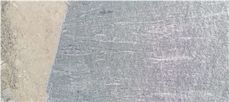 Multicolor Green Rough Granite Blocks