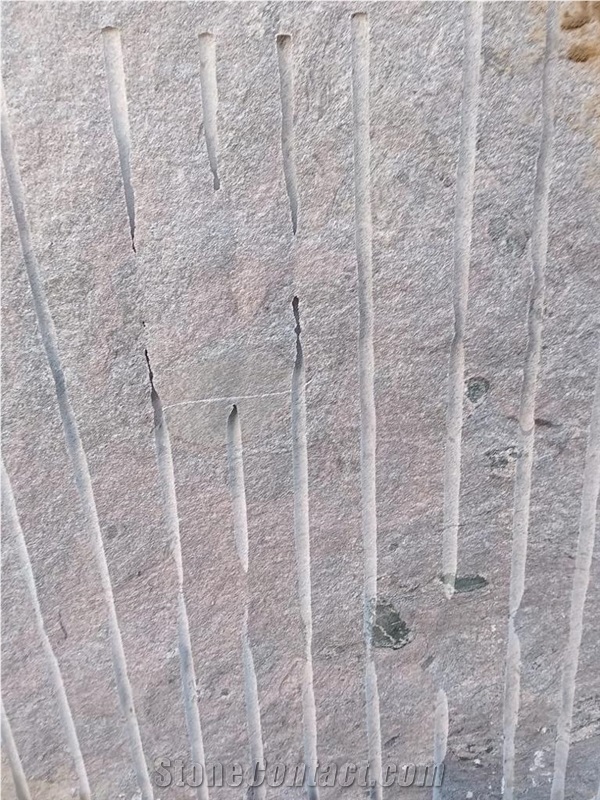 Paradiso Rough Granite Block