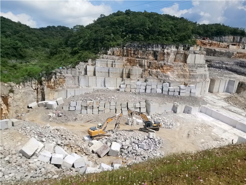 China Quarry Rock White Wooden Marble Block