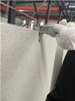 Cuarzos Crystal White Quartz Slabs