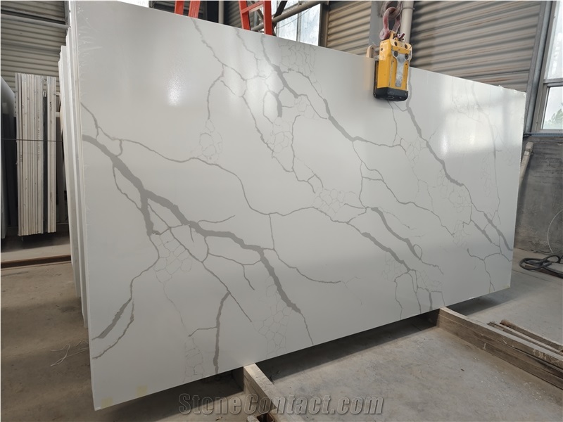 Popular Calacatta  Engineered Stone Slabs