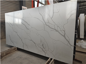Popular Calacatta  Engineered Stone Slabs