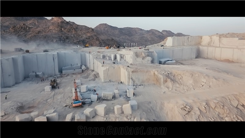 White Granite - Bianco Halayeb Granite Quarry