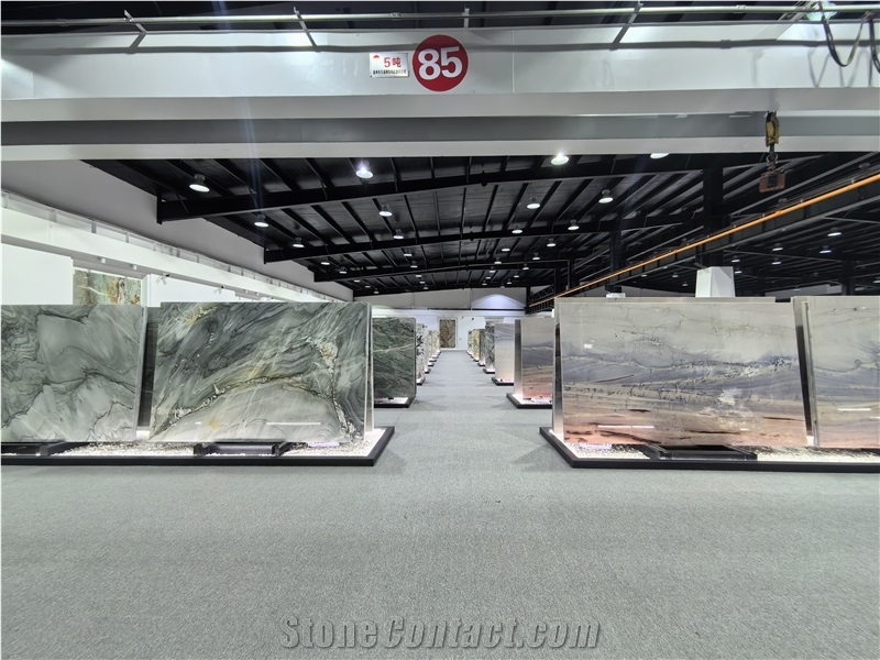 Polished Berillo Quartzite Slabs