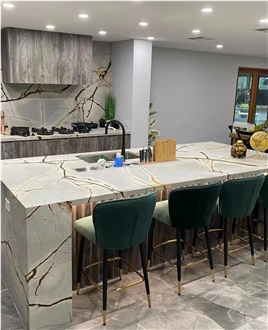 Polished Roma Imperiale Granite Slabs