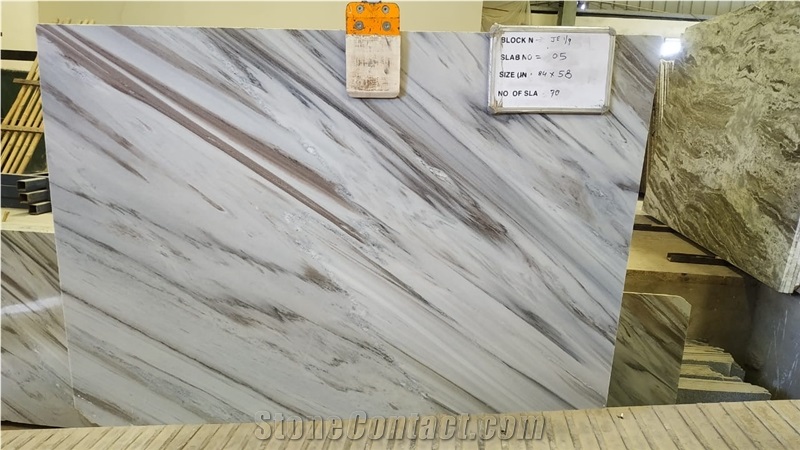 Bruno White Marble Slab Pattern