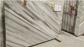 Bruno White Marble Slab Pattern