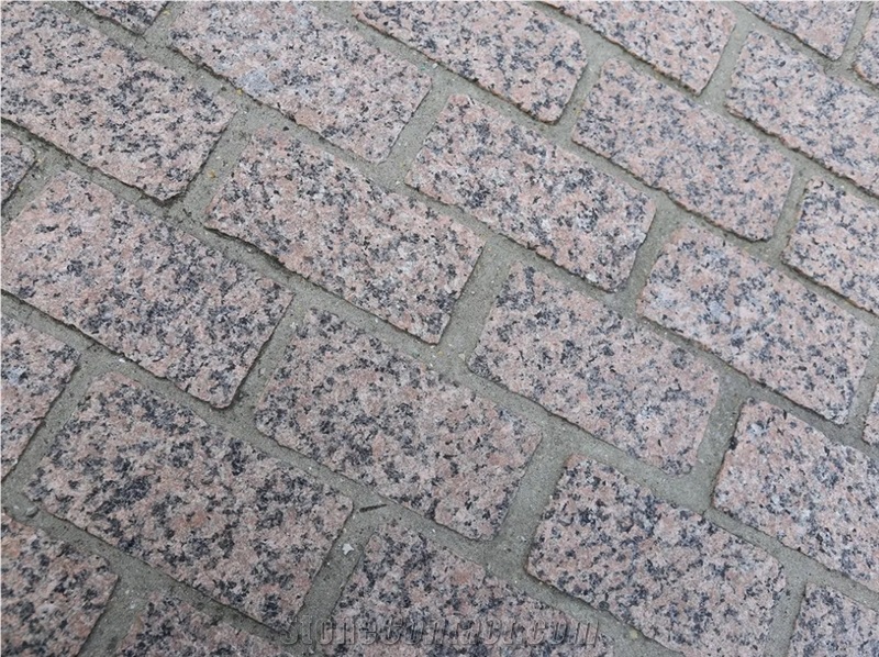 Rose De La Clarte Granite Cobble Stone Pavement