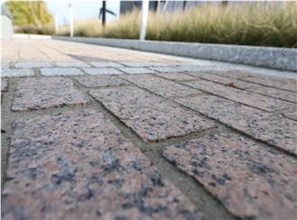 Rose De La Clarte Granite Cobble Stone Pavement