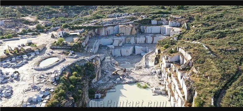 Branco Perola Granite (Blanc Perle Granite) Quarry