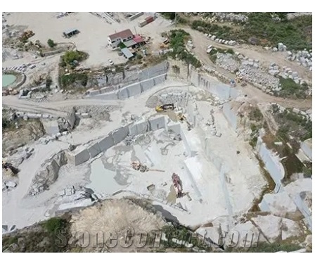 Branco Perola Granite (Blanc Perle Granite) Quarry