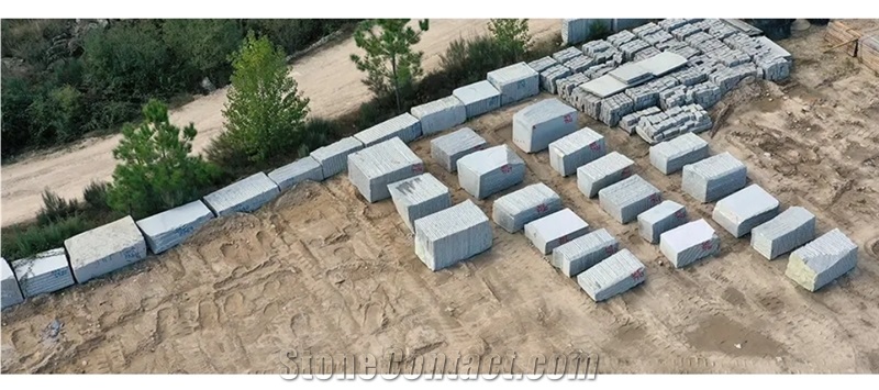 Branco Perola Granite (Blanc Perle Granite) Quarry