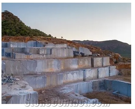 Nari Black Granite Quarry