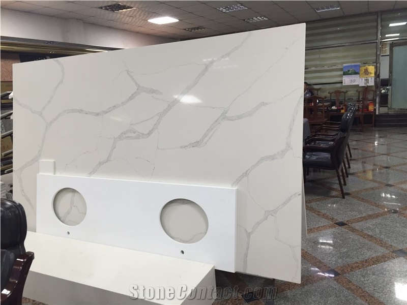 Artificial Calacatta Quartz Slabs