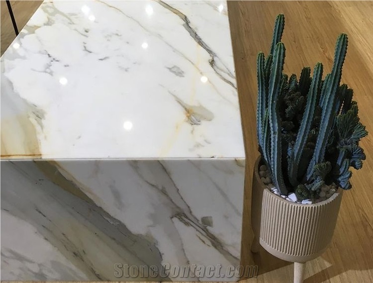 Calacatta Gold Marble Slabs